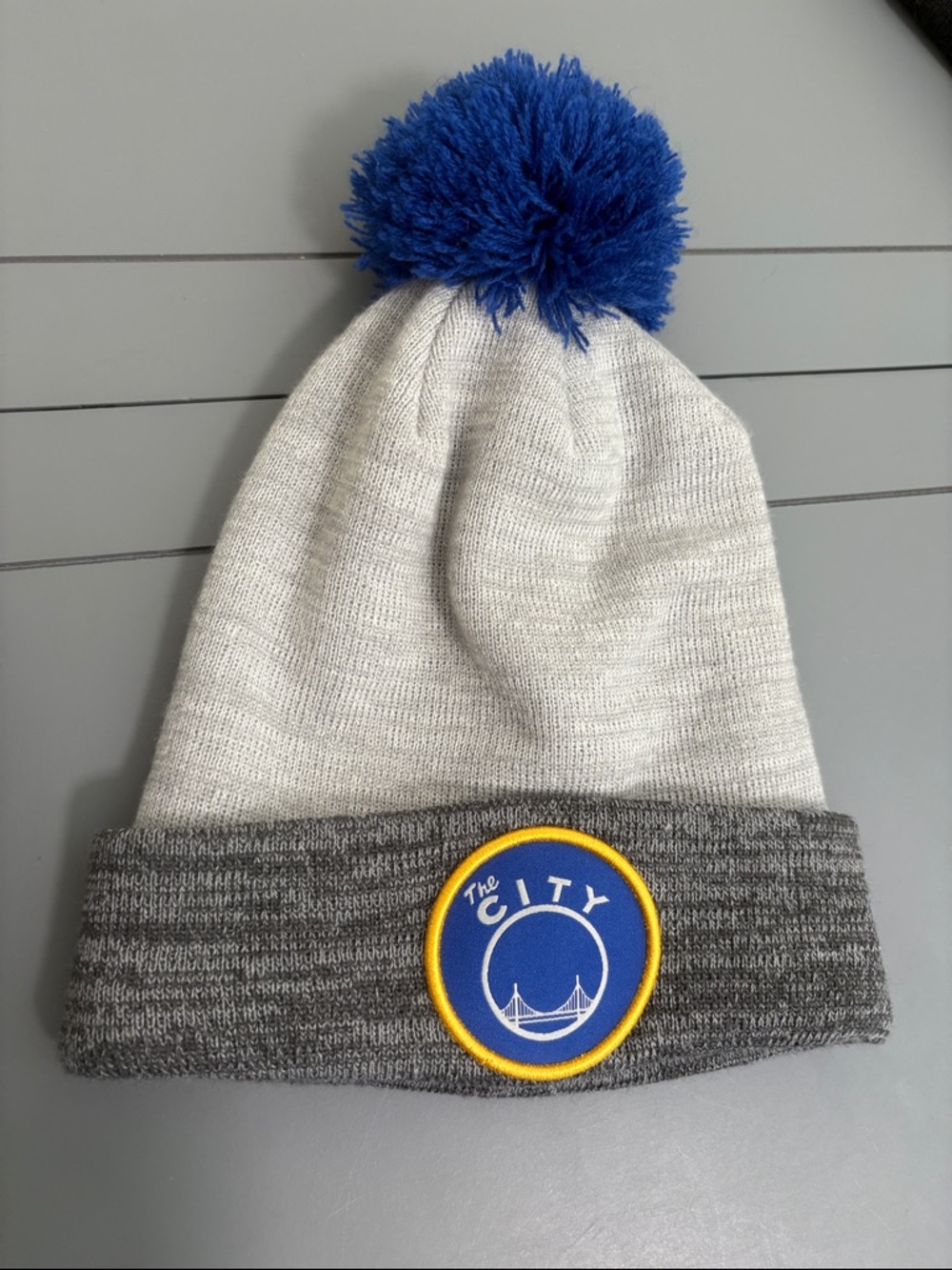 Golden State Warriors City Two-Tone Pom Beanie - White, Gray & Blue